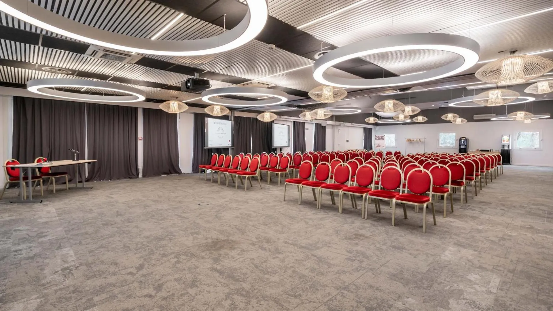 **** Hotel Mercure Antibes Sophia Antipolis Valbonne Francia
