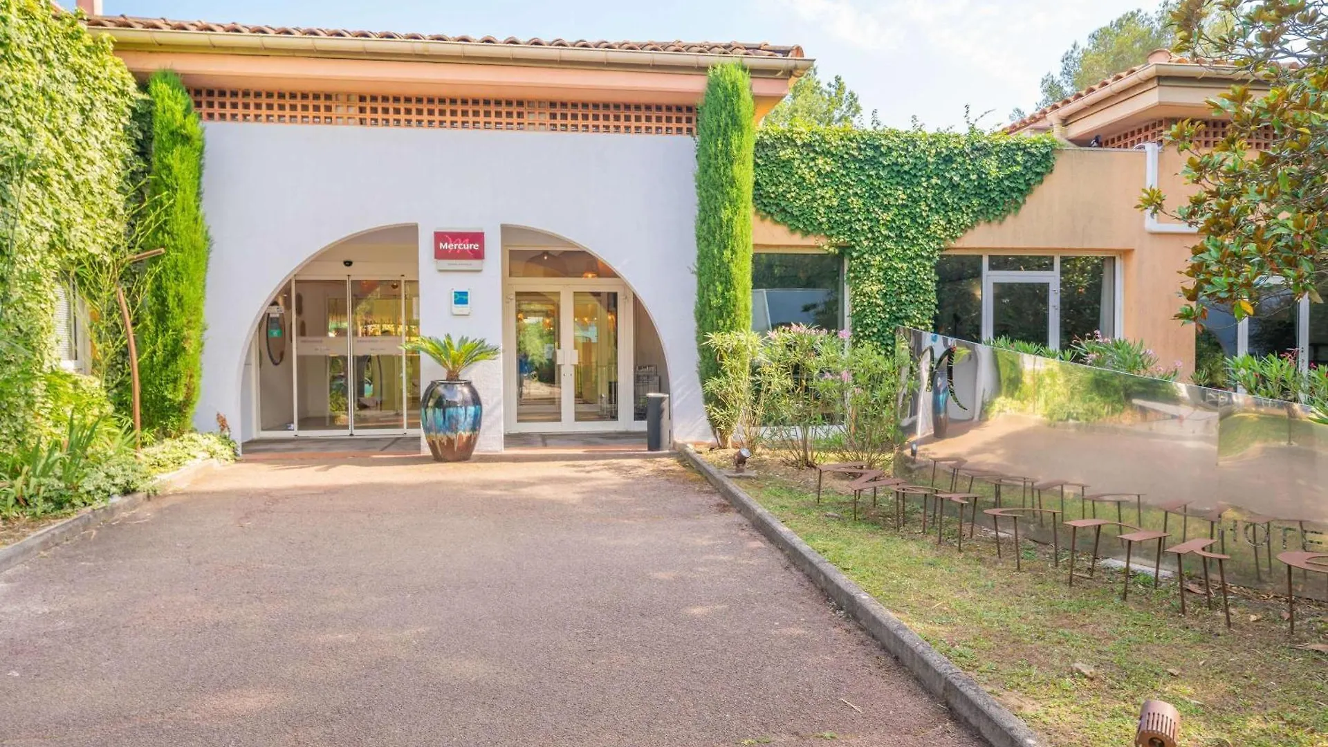 **** Hotel Mercure Antibes Sophia Antipolis Valbonne Francia